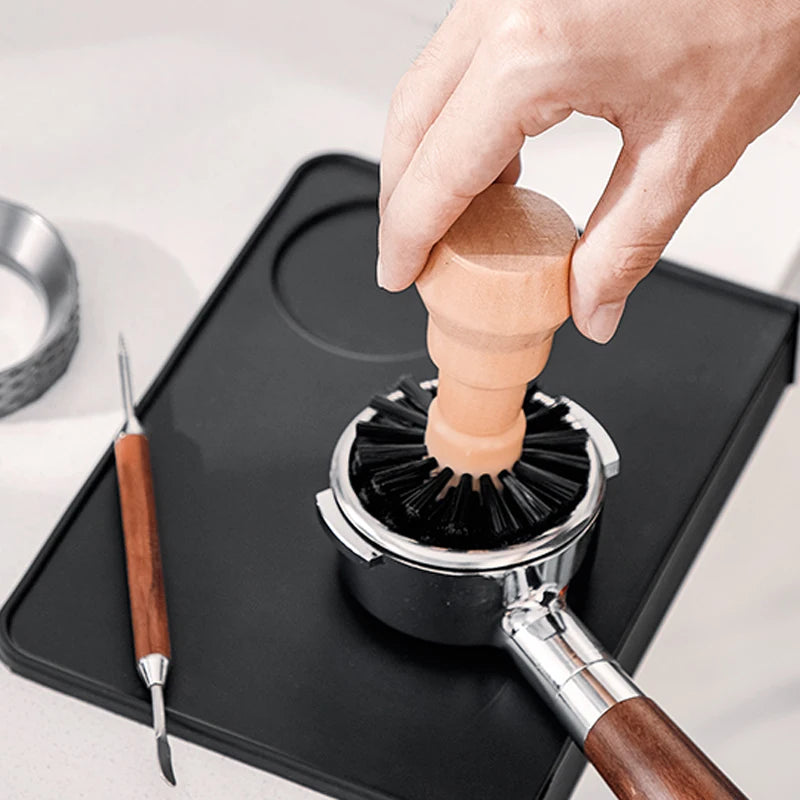 Portafilter Cleaning Brush Barista Espresso Coffee Tamper Cleaning Brush 51mm 54mm 58mm Tool with Wooden Handle Barista